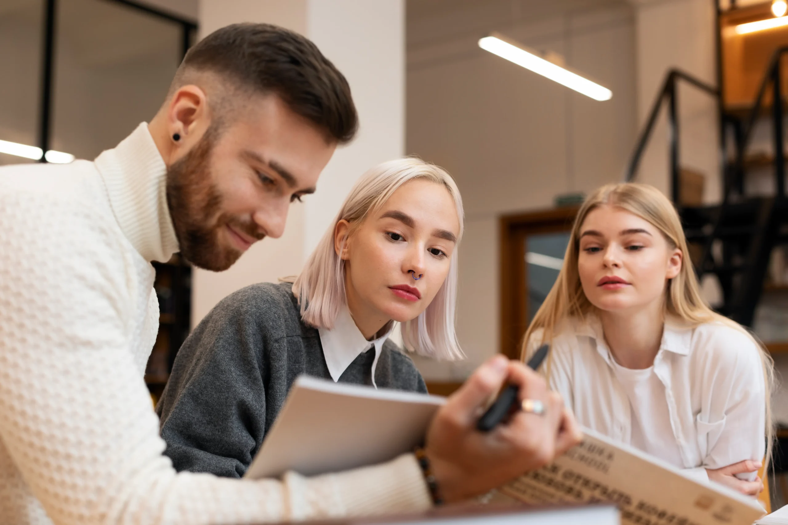 Diplomado en Storytelling Corporativo y Narrativa Profesional 1